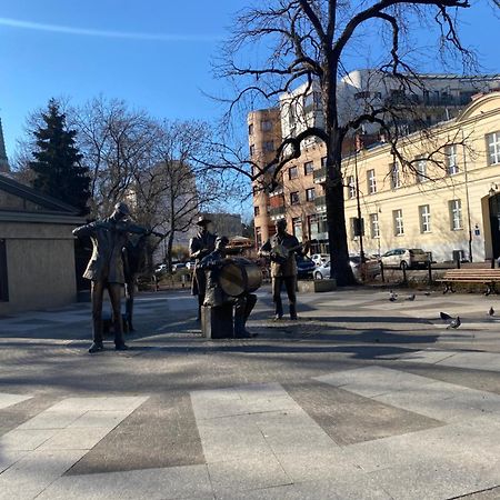 Komfortowy Apartament Na Florianskiej, Park Praski, Dw Wilenski,W Odleglosci Spaceru Od Starego Miasta, Milo Widziec Gosci Ze Zwierzetami Варшава Екстериор снимка