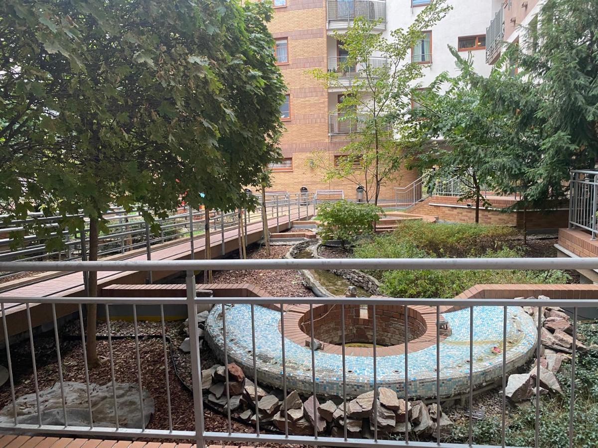 Komfortowy Apartament Na Florianskiej, Park Praski, Dw Wilenski,W Odleglosci Spaceru Od Starego Miasta, Milo Widziec Gosci Ze Zwierzetami Варшава Екстериор снимка